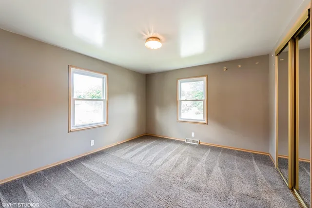 $172,500 | 2905 East Michigan Boulevard, Trail Creek, IN 46360