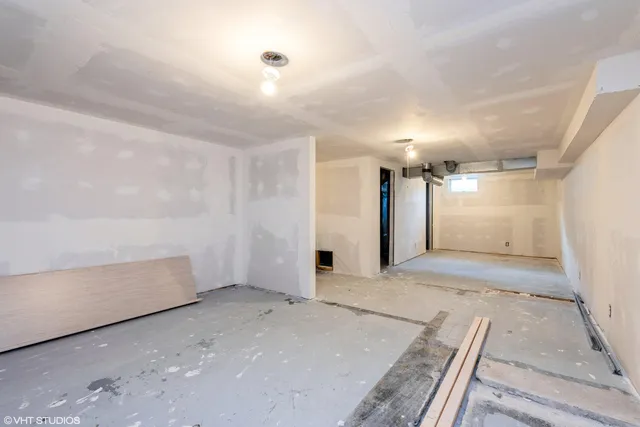 $172,500 | 2905 East Michigan Boulevard, Trail Creek, IN 46360