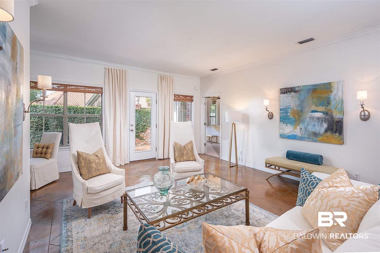 184 Club Drive Fairhope, AL 36532 - Photo 6 of 18 Main Living Area