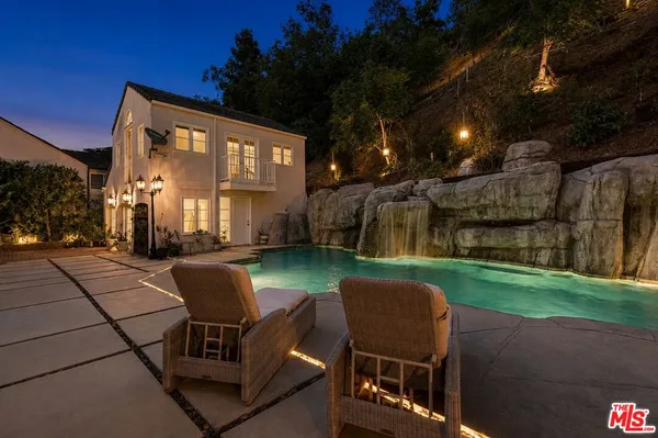 $4,800 | 1174 Coldwater Canyon Drive, Beverly Hills, CA 90210