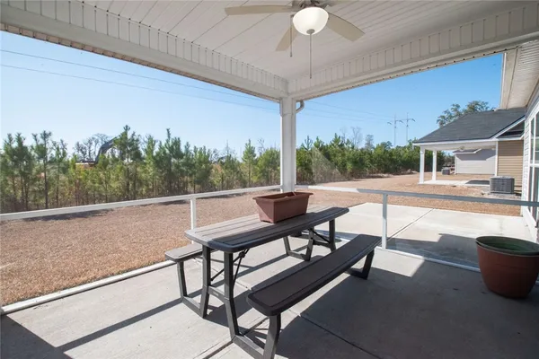 $415,000 | 279 Chestnut Drive, Brunswick, GA 31523