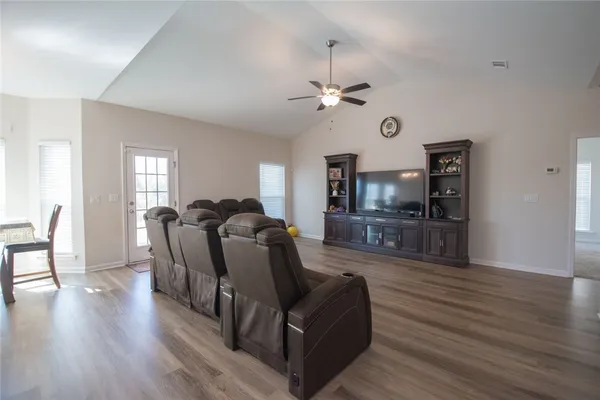 $415,000 | 279 Chestnut Drive, Brunswick, GA 31523