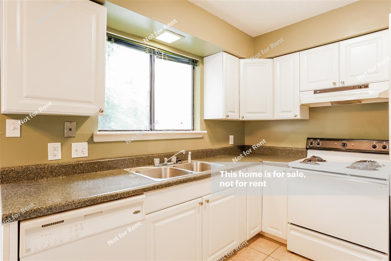 822 Green Ridge Drive Raleigh, NC 27609 - Photo 19 of 25 Photo 19