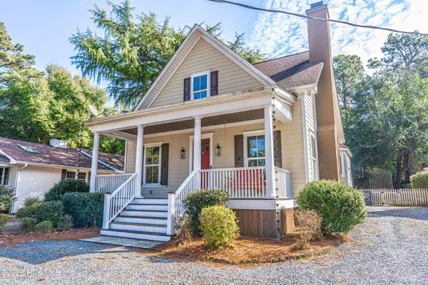 $2,750 | 445 North May Street, Southern Pines, NC 28387