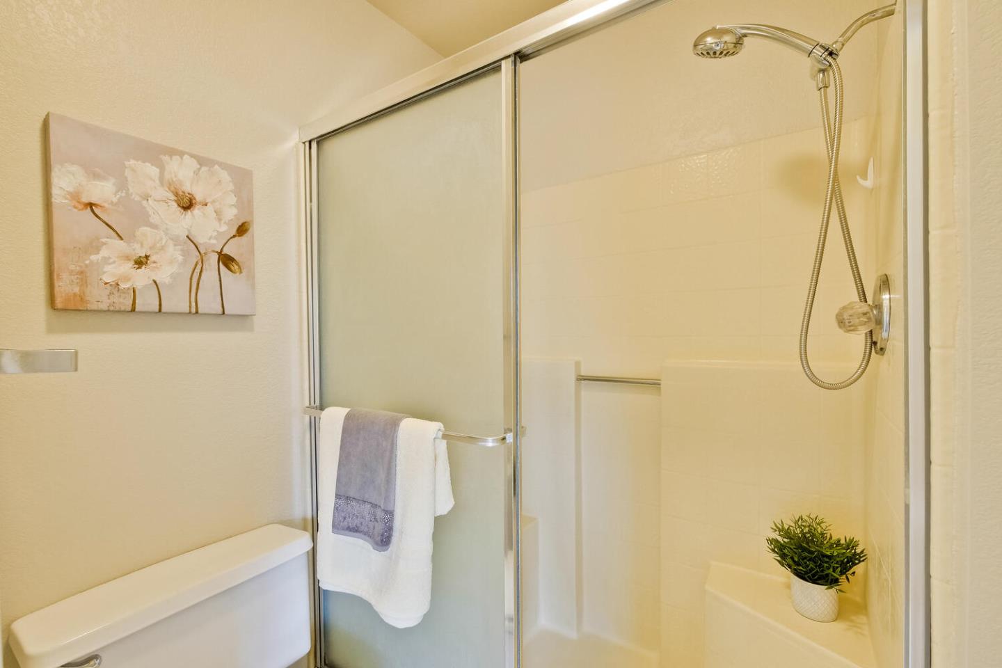 895 Quince Avenue, Unit 12 Santa Clara, CA 95051 - Photo 30 of 39 Gallery Image 30