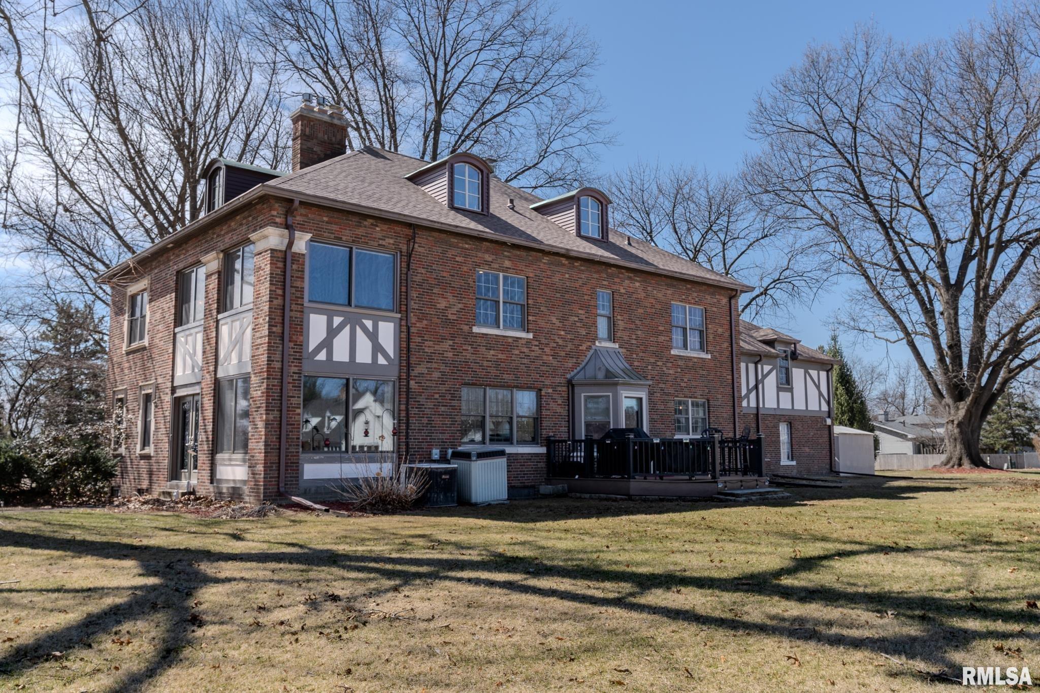 1400 8th Avenue South Clinton, IA 52732 - Photo 7 of 58