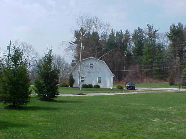 11291 Upper Fredericktown Amity Road Fredericktown, OH 43019 - Photo 2 of 10