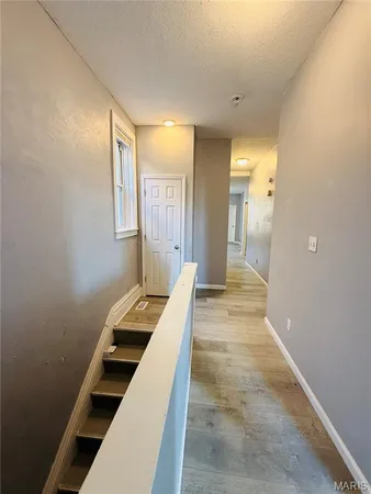 $1,295 | 5345 Wells Avenue, Unit 2, St. Louis, MO 63112