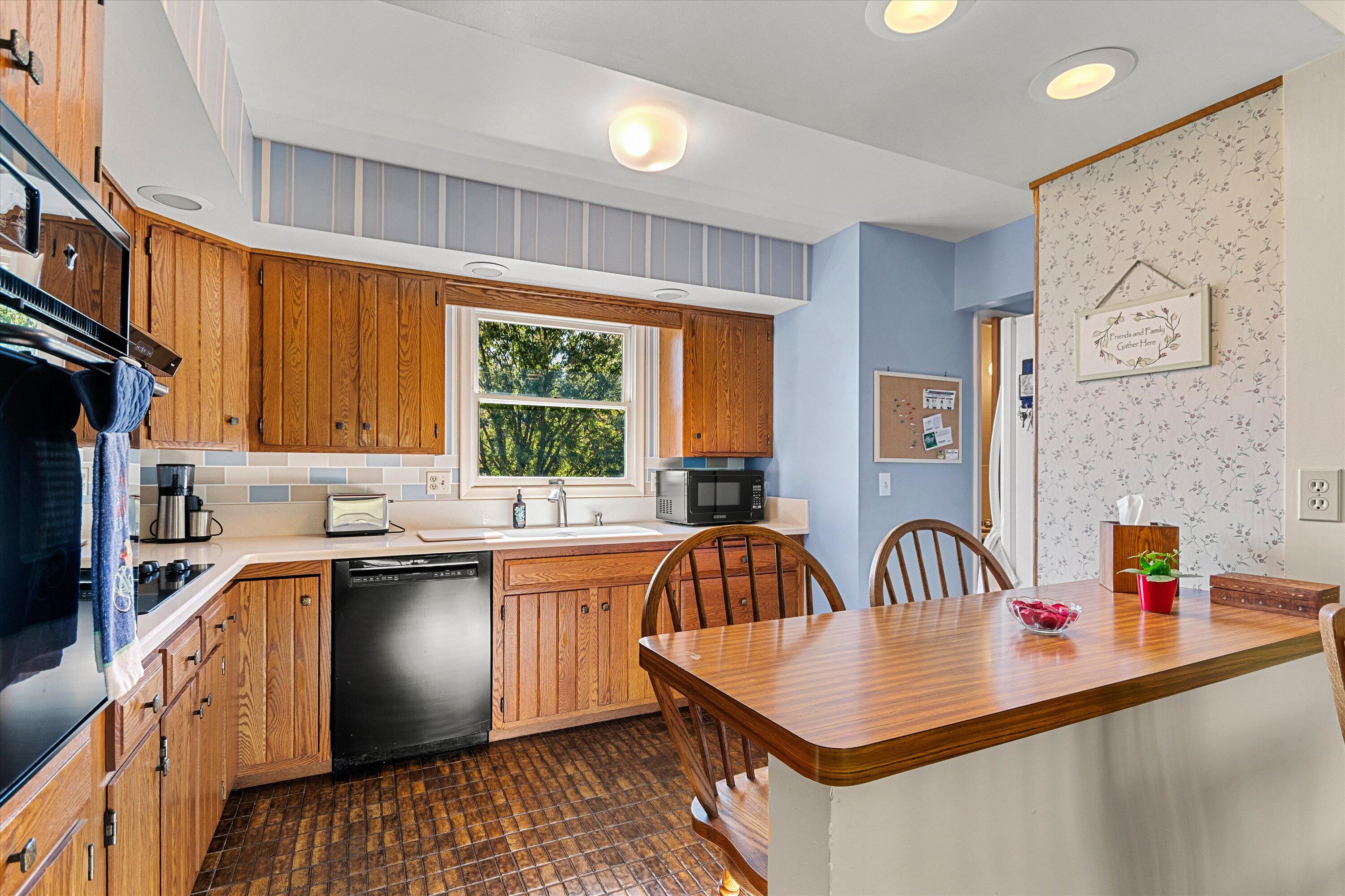 10736 Koebbe Road Manchester, MI 48158 - Photo 8 of 32 Koebbe_28