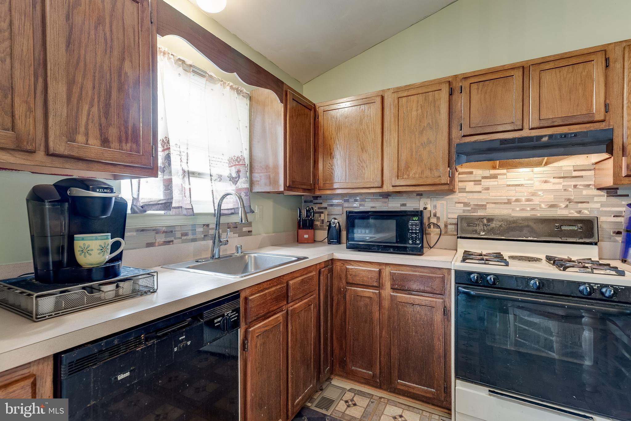 10108 Thrift Road Clinton, MD 20735 - Photo 13 of 30 Gallery Image 13