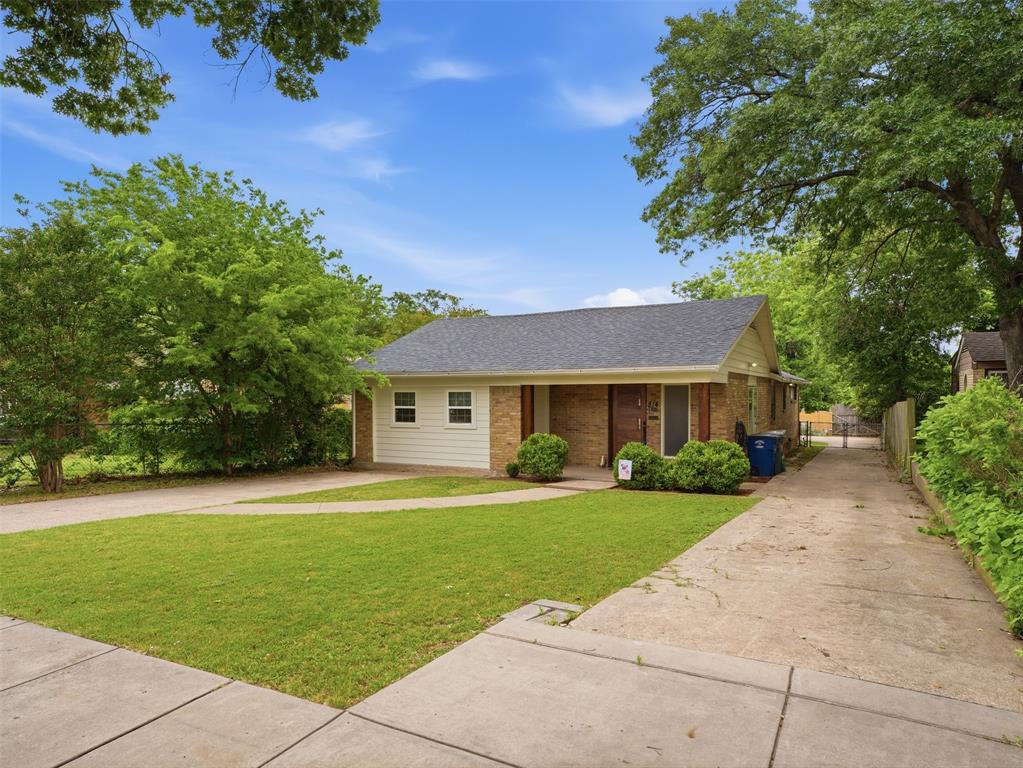 814 Westmount Avenue Dallas, TX 75211 - Photo 4 of 32