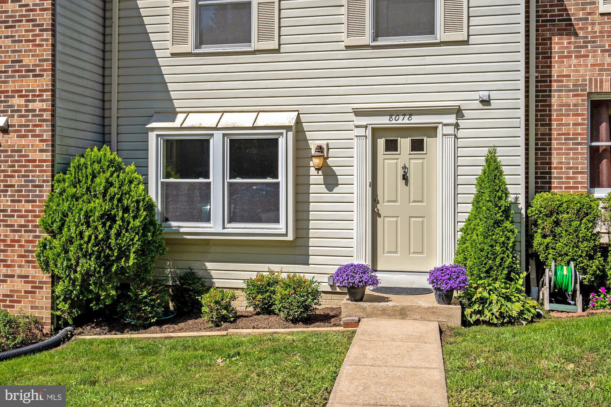 8078 Donegal Lane Springfield, VA 22153 - Photo 3 of 42