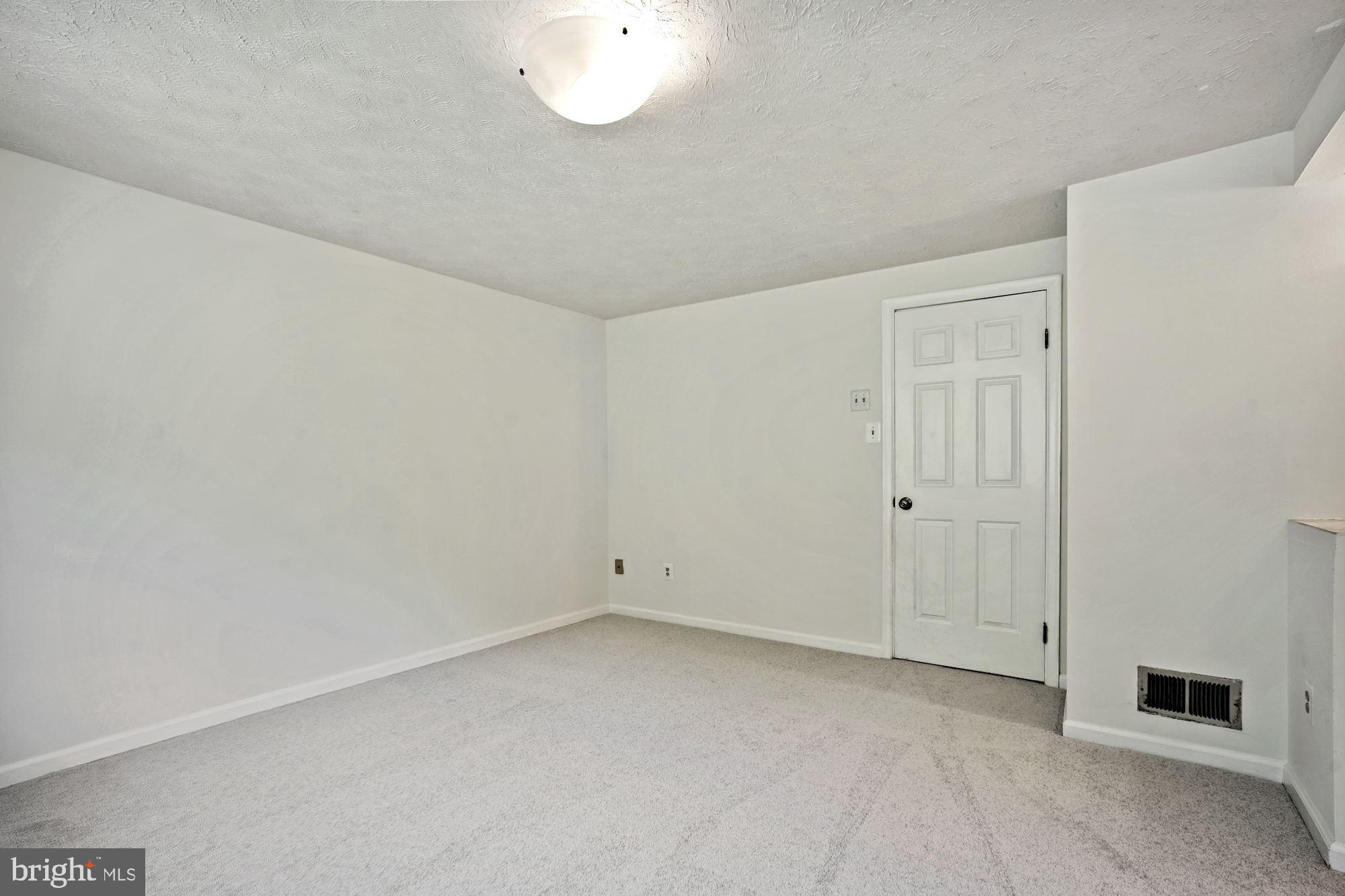 8078 Donegal Lane Springfield, VA 22153 - Photo 23 of 42