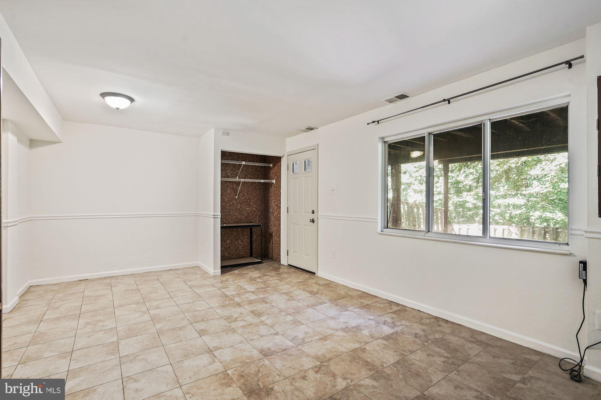 8078 Donegal Lane Springfield, VA 22153 - Photo 31 of 42