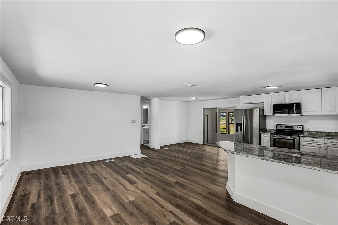 13651 Grackle Road Fort Myers, FL 33908 - Photo 12 of 43