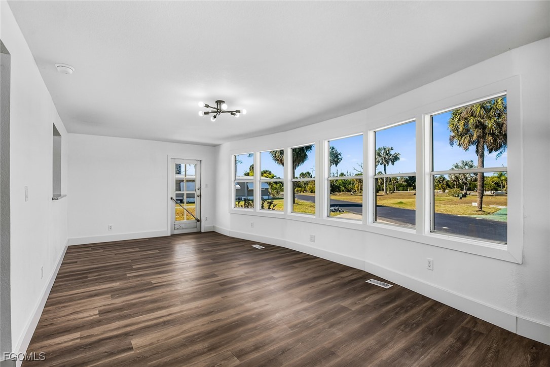 13651 Grackle Road Fort Myers, FL 33908 - Photo 9 of 43