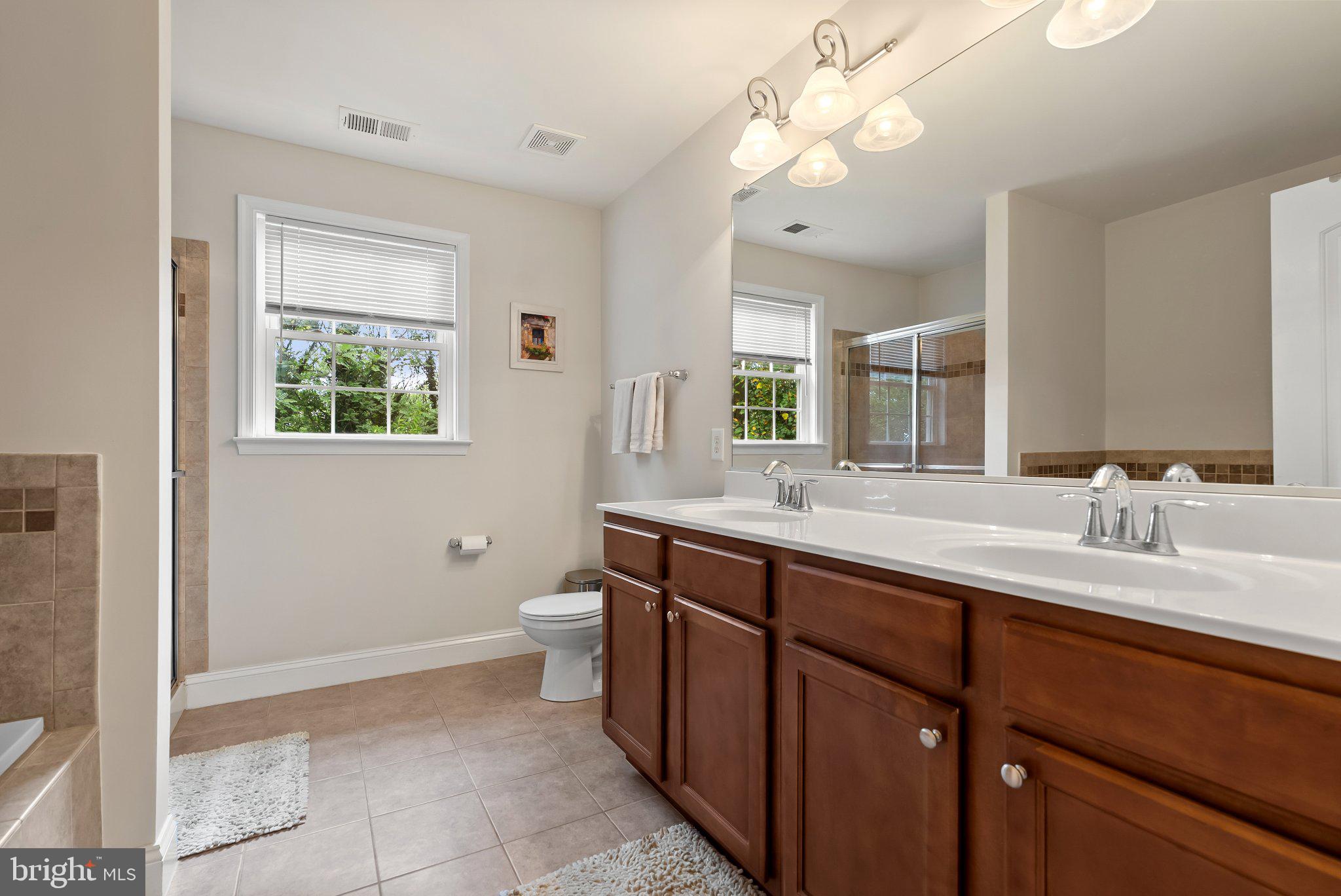 519 Koch Road Linthicum Heights, MD 21090 - Photo 27 of 37 Primary Bath
