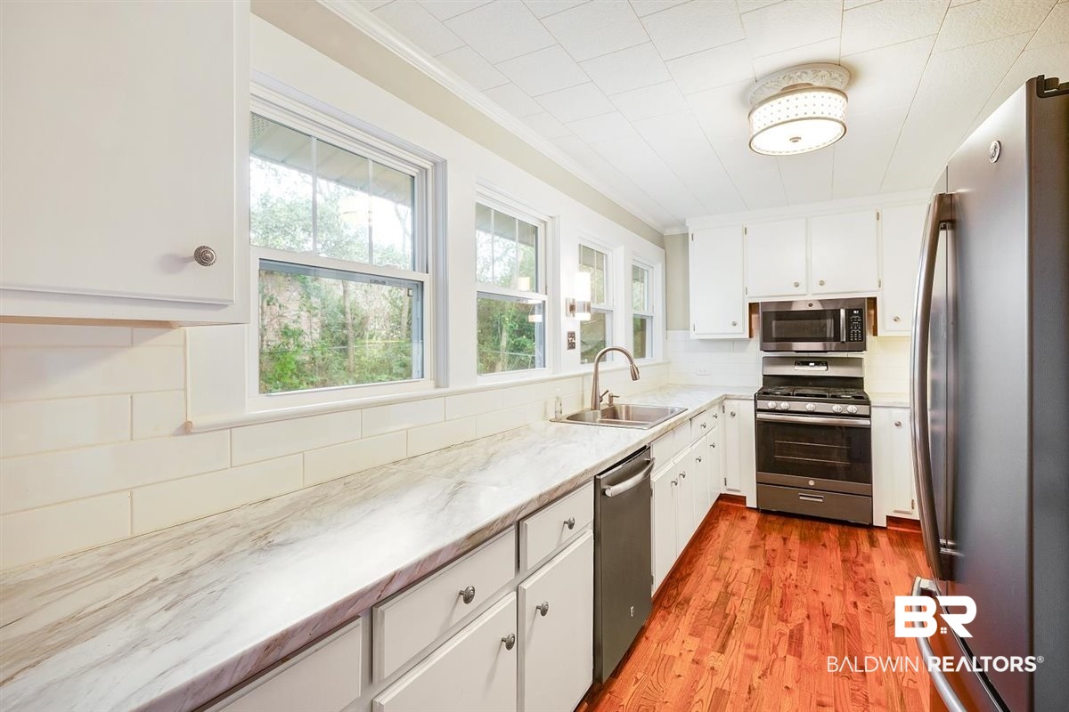 2664 Demetropolis Road Mobile, AL 36693 - Photo 9 of 28