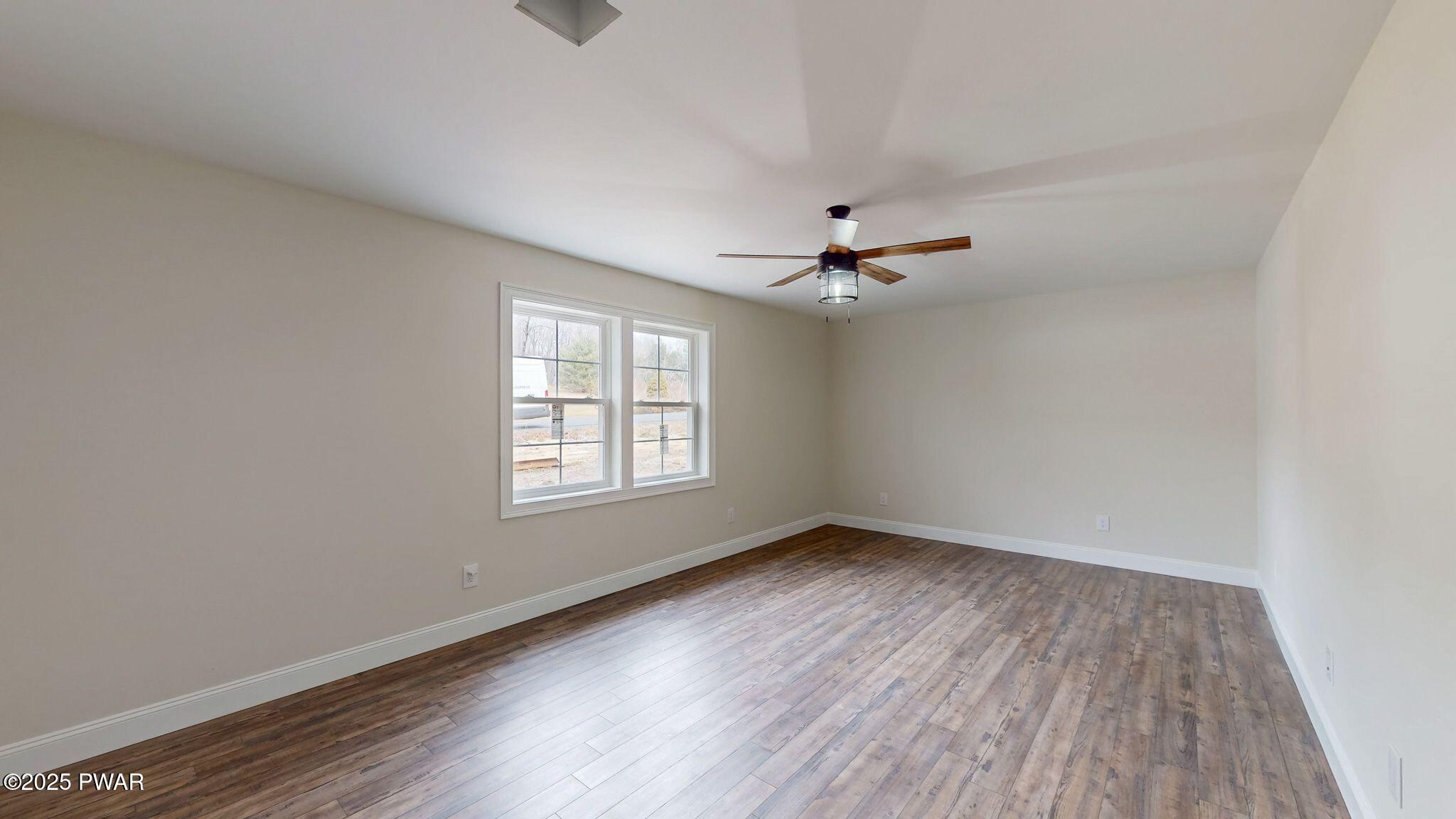 800 Main Court Hawley, PA 18428 - Photo 18 of 26