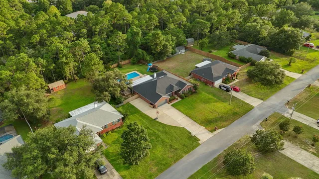 a view of a tennis court