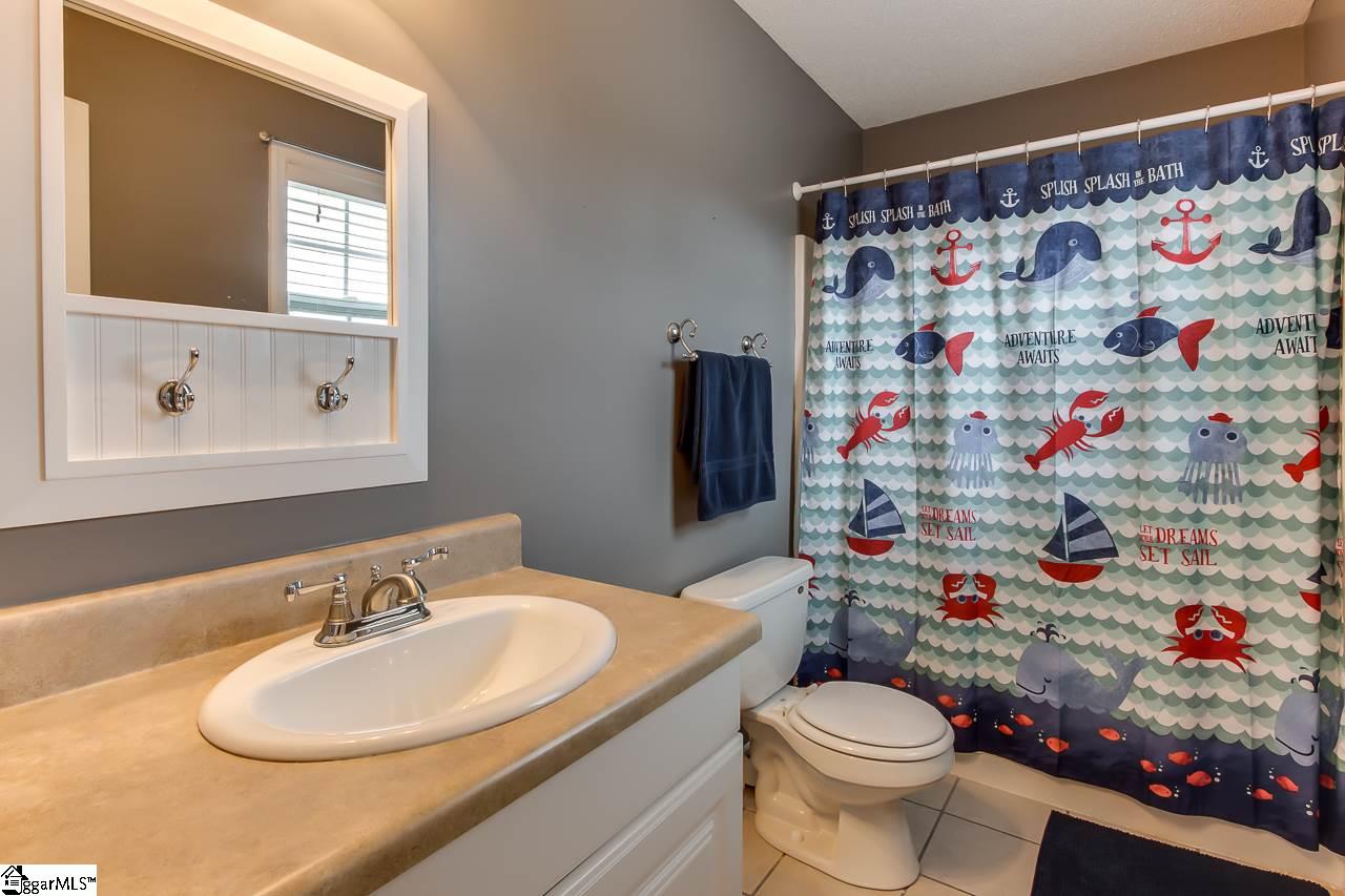 125 Willis Road Taylors, SC 29687 - Photo 22 of 33