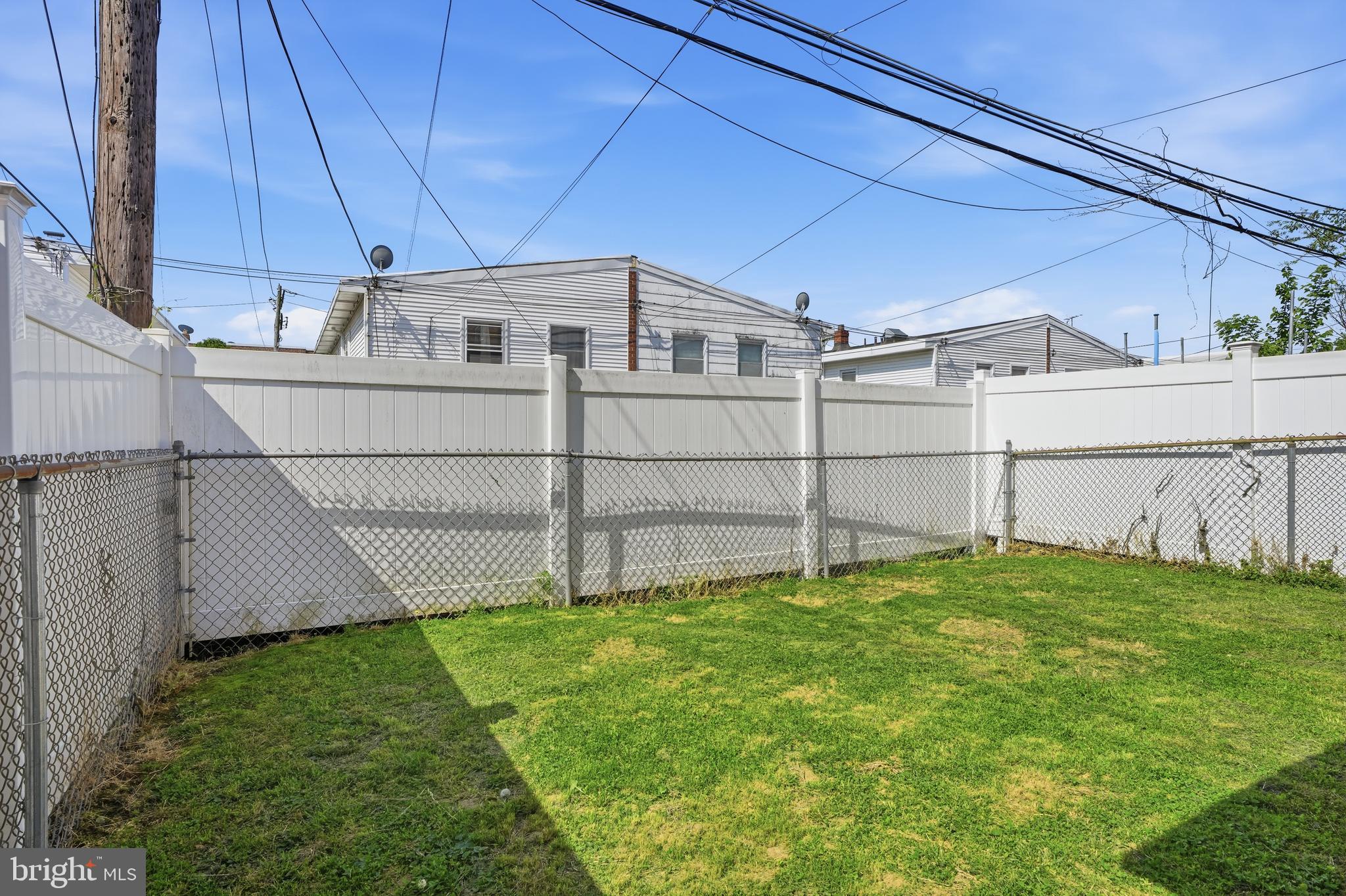 736 Selmer Road Philadelphia, PA 19116 - Photo 24 of 26 Gallery Image 24