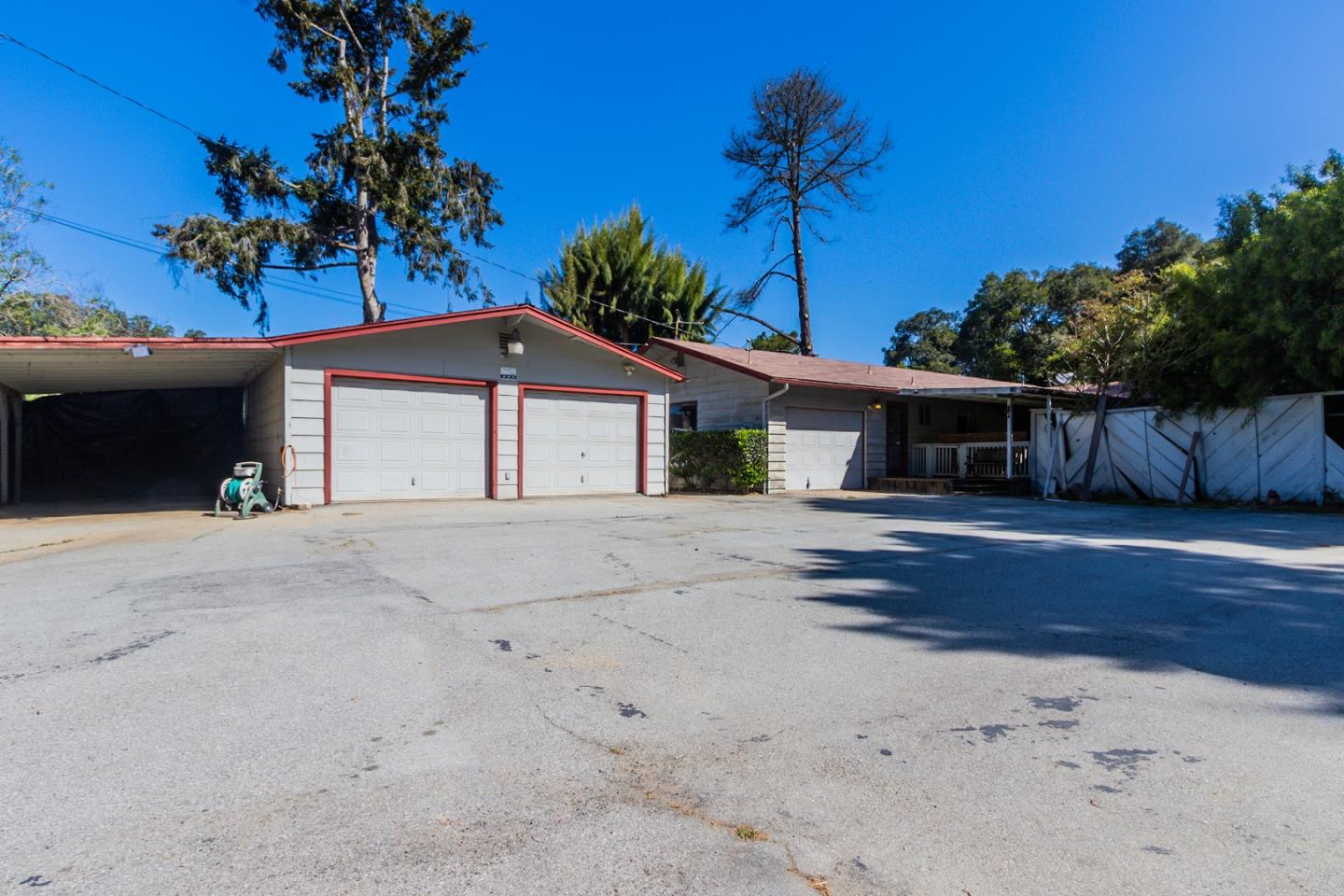 108 Echo Valley Road Salinas, CA 93907 - Photo 2 of 18 Gallery Image 2