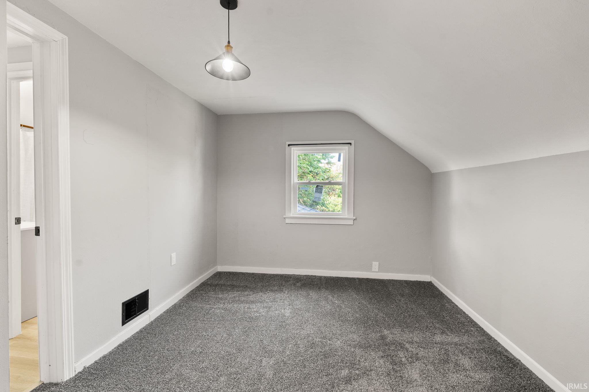 3424 Indiana Avenue Fort Wayne, IN 46807 - Photo 26 of 31