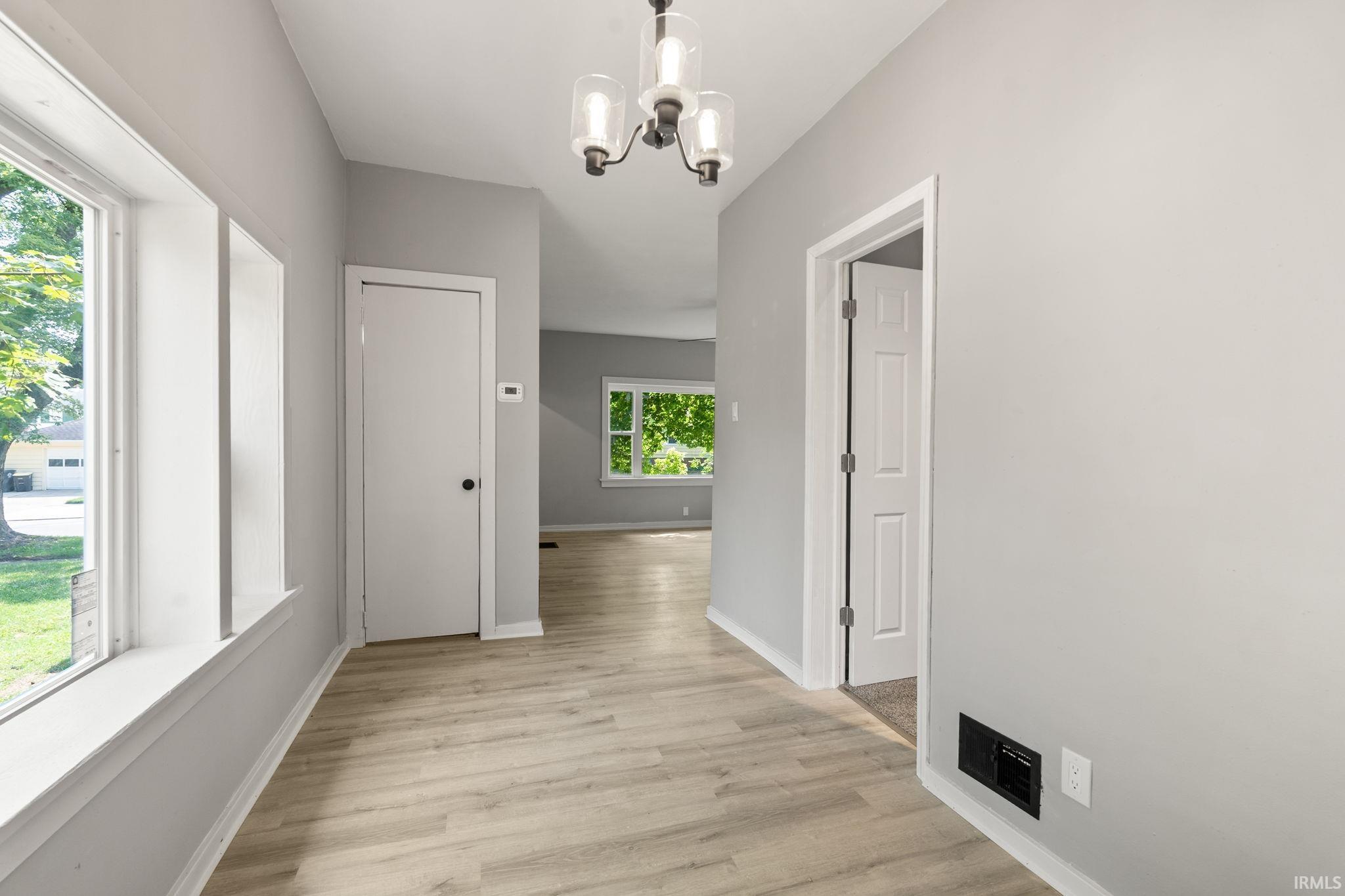 3424 Indiana Avenue Fort Wayne, IN 46807 - Photo 9 of 31