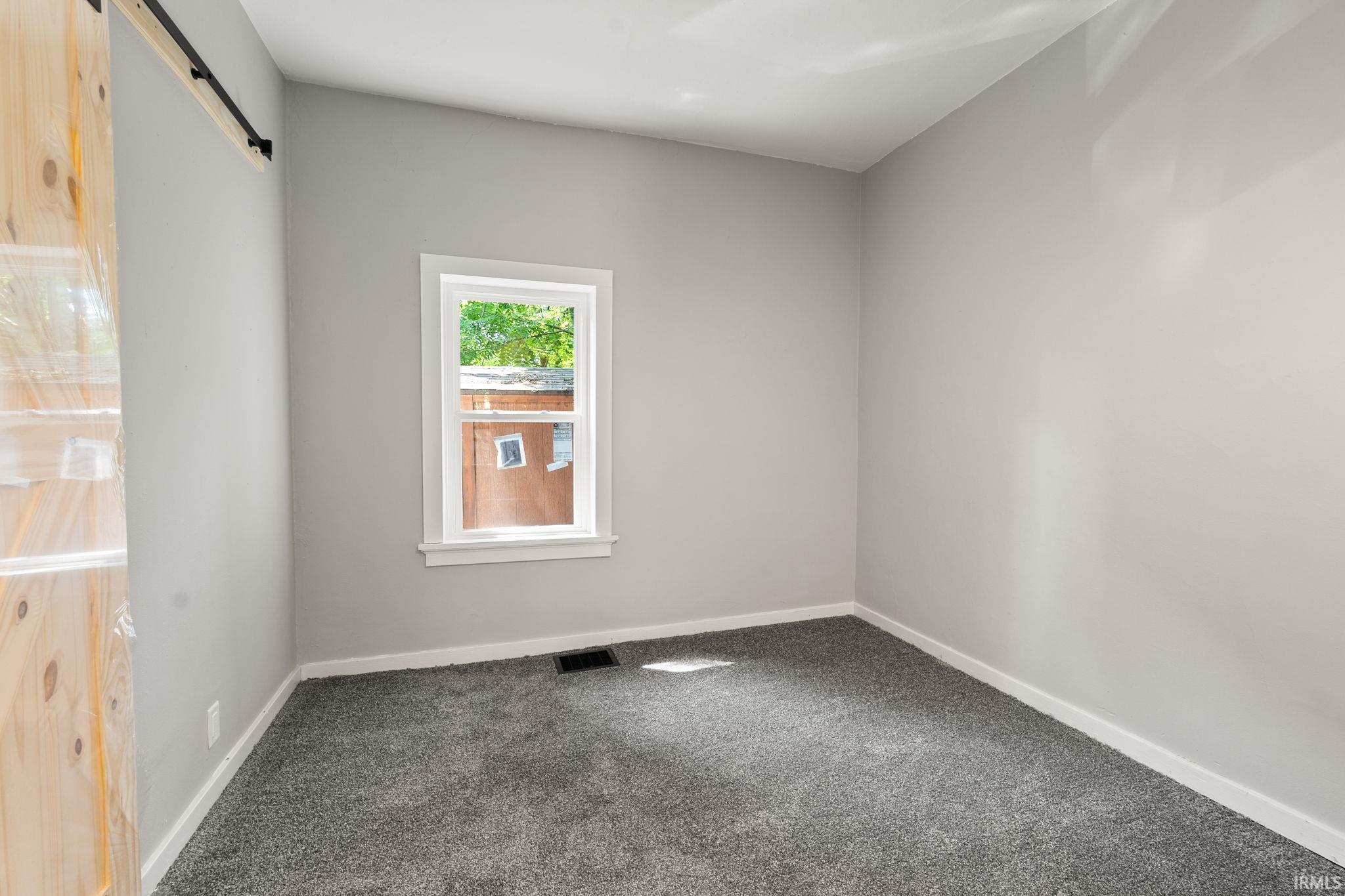 3424 Indiana Avenue Fort Wayne, IN 46807 - Photo 10 of 31