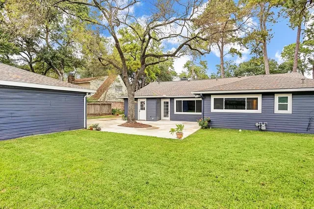 $3,700 | 11219 Ash Creek Drive, Houston, TX 77043