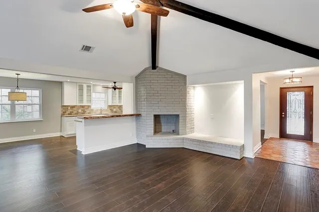 $3,700 | 11219 Ash Creek Drive, Houston, TX 77043