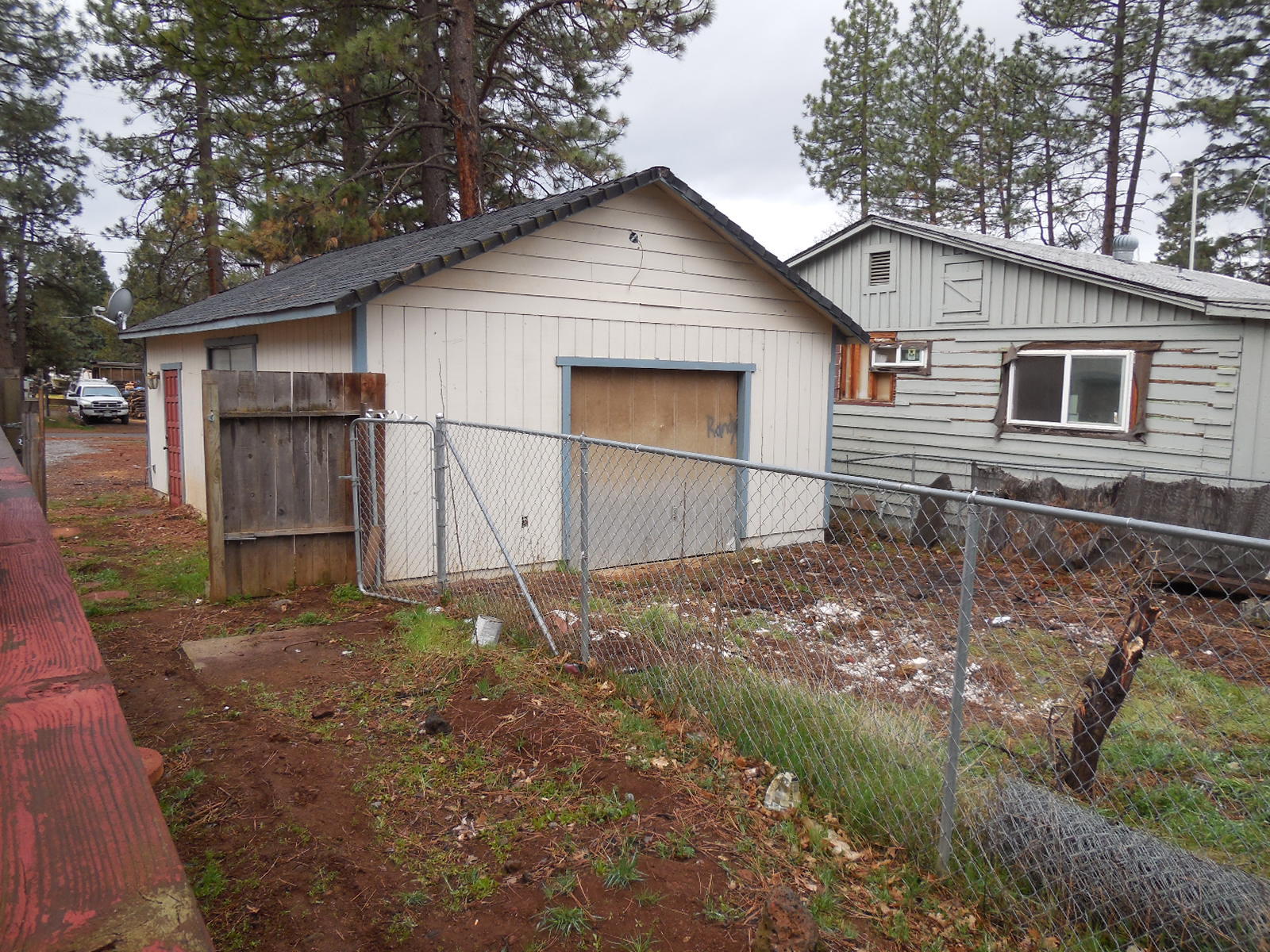 21729 2nd Street Burney, CA 96013 - Photo 13 of 26 a backyard of a house