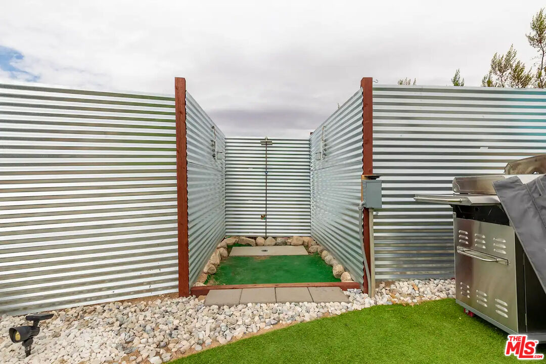 62177 Jericho Way Joshua Tree, CA 92252 - Photo 34 of 41