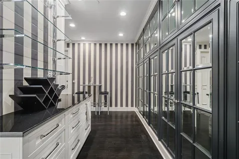 $695,000 | 400 West 49th Terrace, Unit 2032, Kansas City, MO 64112
