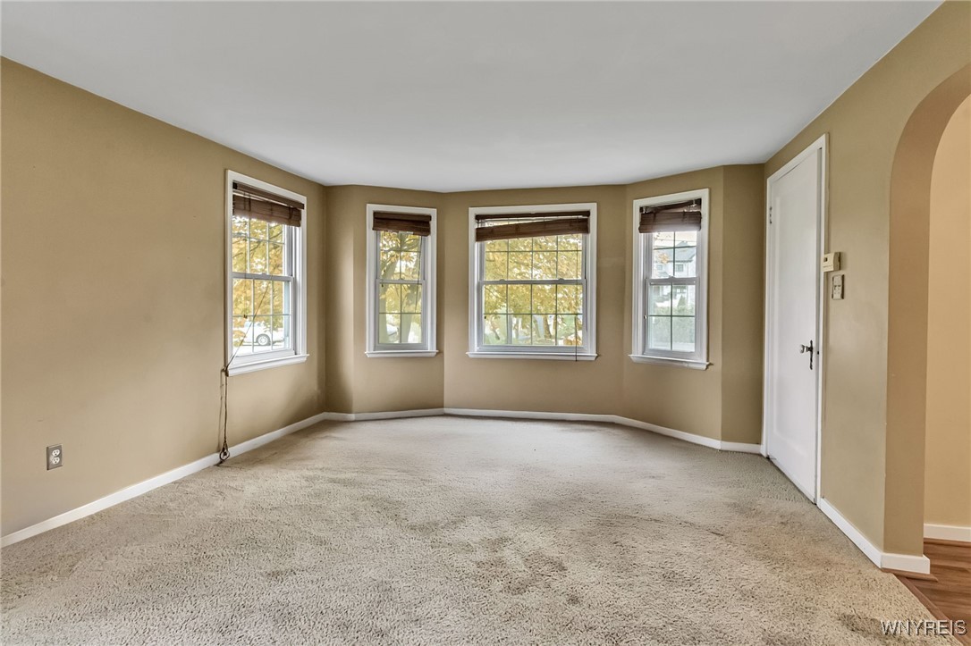 134 Reist Street Amherst, NY 14221 - Photo 6 of 18