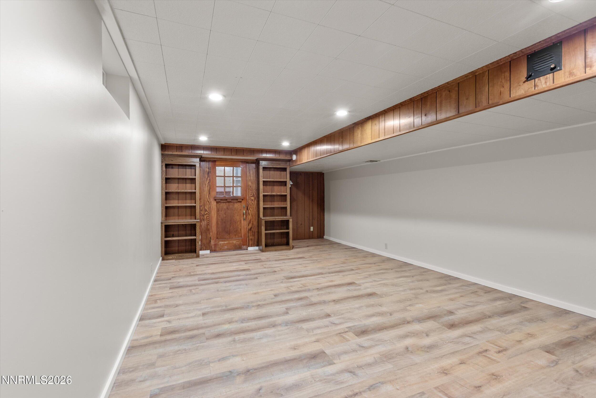 255 Circle Drive Reno, NV 89509 - Photo 23 of 28 27-0Y7A3057