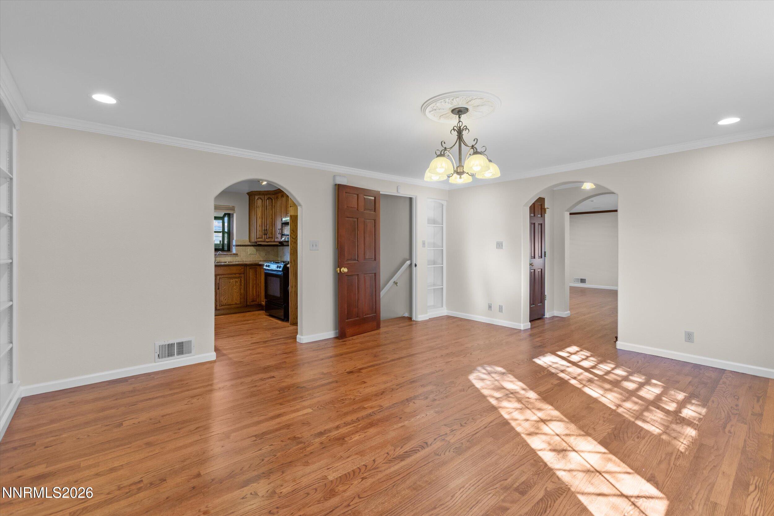 255 Circle Drive Reno, NV 89509 - Photo 10 of 28 19-0Y7A3033