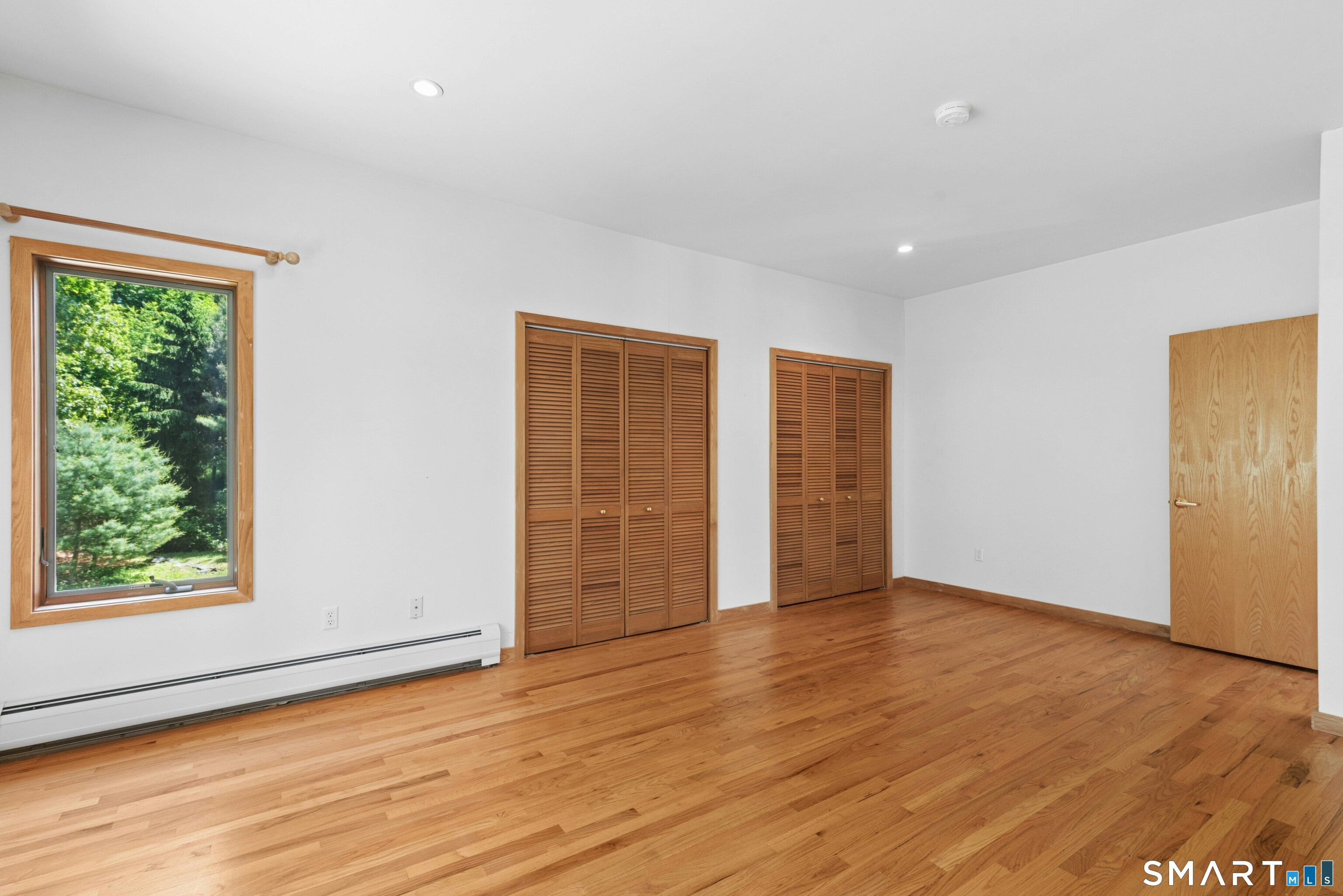 141 Canoe Brook Road Trumbull, CT 06611 - Photo 24 of 40