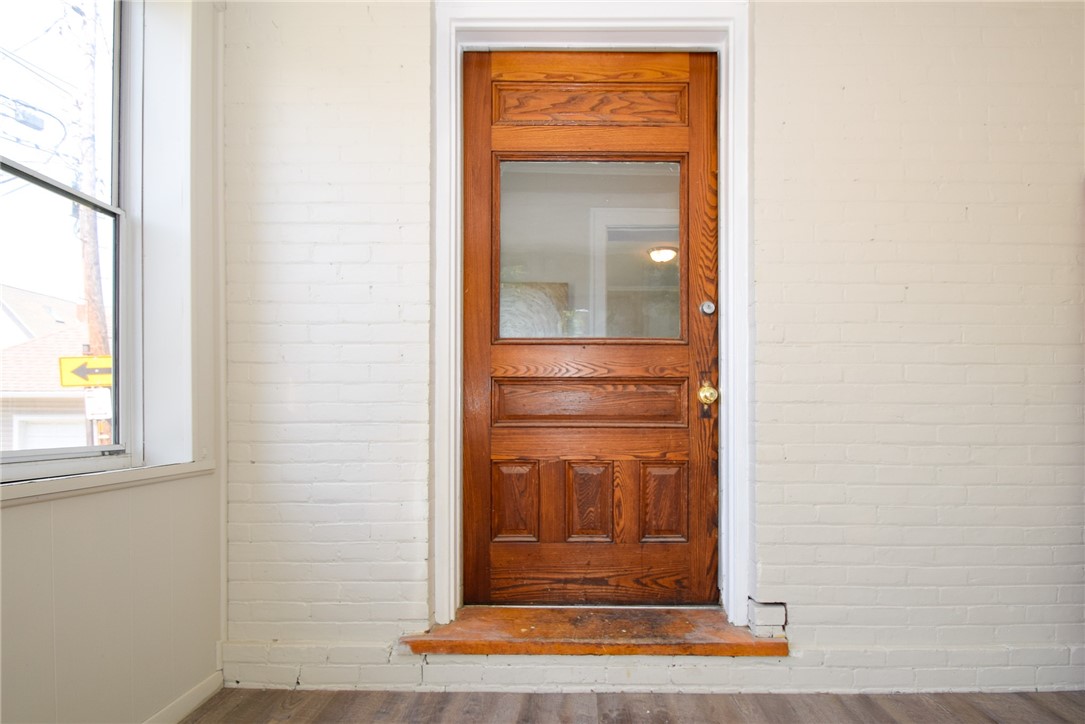 1 Eldorado Place Rochester, NY 14613 - Photo 9 of 47