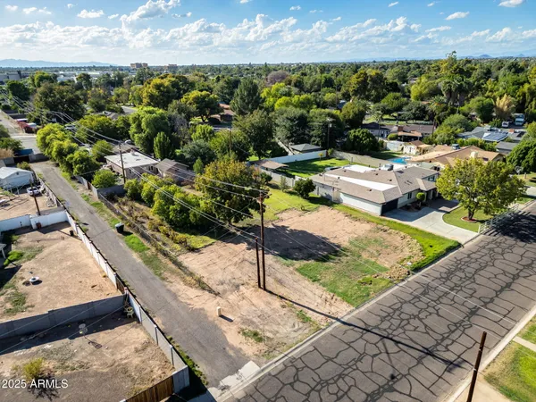 $600,000 | 5704 North 11th Avenue, Unit 7, Phoenix, AZ 85013