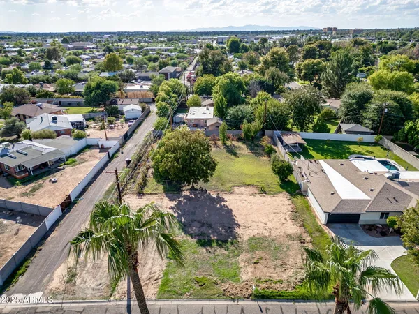 $600,000 | 5704 North 11th Avenue, Unit 7, Phoenix, AZ 85013