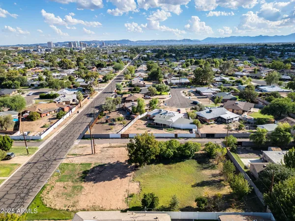 $600,000 | 5704 North 11th Avenue, Unit 7, Phoenix, AZ 85013