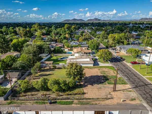 $600,000 | 5704 North 11th Avenue, Unit 7, Phoenix, AZ 85013