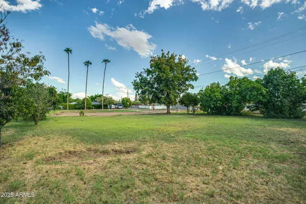 $600,000 | 5704 North 11th Avenue, Unit 7, Phoenix, AZ 85013