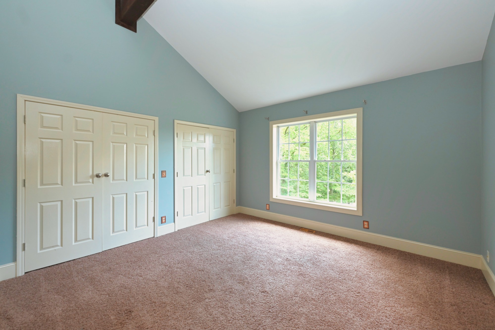 125 Happy Hollow Road Goodlettsville, TN 37072 - Photo 60 of 92 an empty room with windows