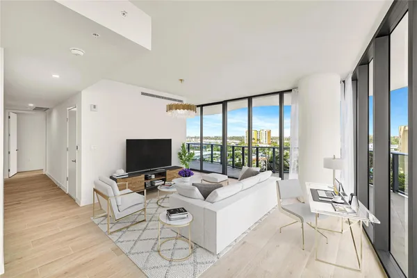 $3,395,000 | 900 North Ocean Boulevard, Unit 606, Pompano Beach, FL 33062