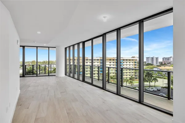 $3,395,000 | 900 North Ocean Boulevard, Unit 606, Pompano Beach, FL 33062