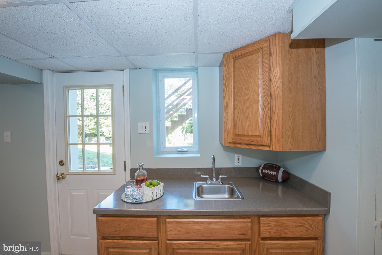 8309 Childs Road Glenside, PA 19038 - Photo 34 of 44 Bar