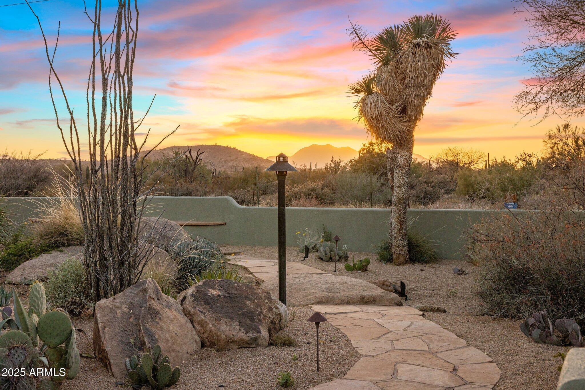25002 North Quail Haven Drive Rio Verde, AZ 85263 - Photo 62 of 71 North Garden